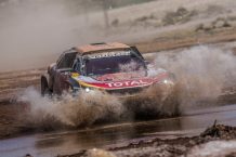 8ª etapa Dakar 2018: Peterhansel gana y Sainz mantiene una cómoda ventaja 8ª etapa Dakar 2018