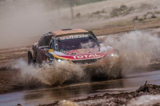 8ª etapa Dakar 2018: Peterhansel gana y Sainz mantiene una cómoda ventaja 8ª etapa Dakar 2018