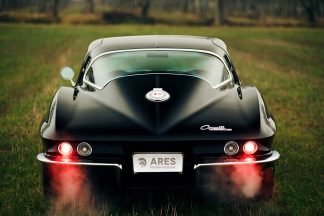 ARES Corvette Stingray: un precioso clásico remasterizado