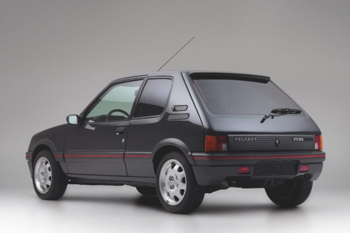 Peugeot 205 GTI blindado