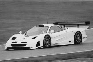 El Mercedes CLK-GTR empezó siendo un McLaren F1 GTR