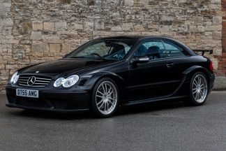 Subastan un imponente Mercedes CLK DTM AMG del 2004