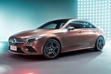 Mercedes Clase A L Berlina