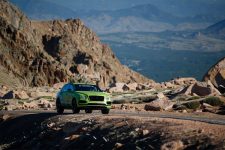Bentley Bentayga Pikes Peak