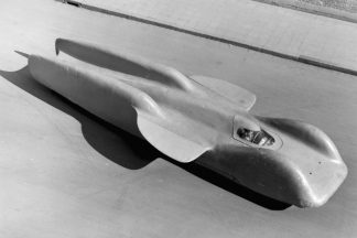 Mercedes T80: el seis ruedas de récord que no pudo intentarlo Mercedes T80