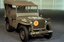 pintura salvavidas jeep