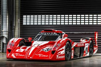 Toyota GT-One: historia y versión de calle Toyota GT-One