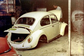Un Volkswagen Beetle en Ruanda: 50 años de historia Volkswagen Beetle