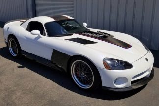 Sale a la venta un Dodge Viper modificado por McLaren