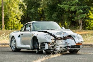 A subasta este Porsche 959 Komfort de 1987 accidentado Porsche 959 Komfort 1987 accidentado
