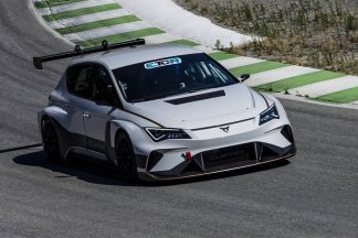 Jordi Gené prueba el Cupra e-Racer en Castellolí Jordi Gené prueba el Cupra e-Racer en Castellolí