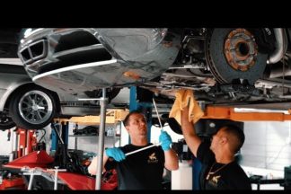 Vídeo: ¿cuánto cuesta el cambio de aceite de un Bugatti Veyron?