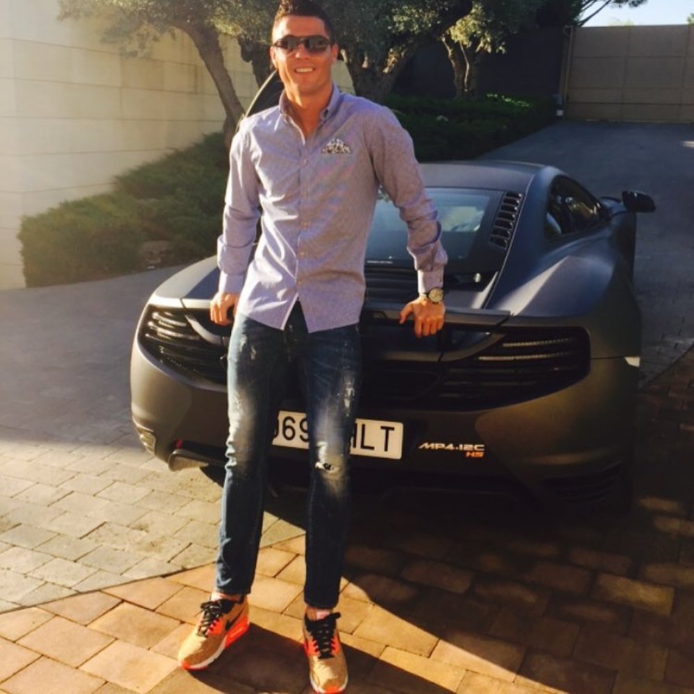 coches de Cristiano Ronaldo
