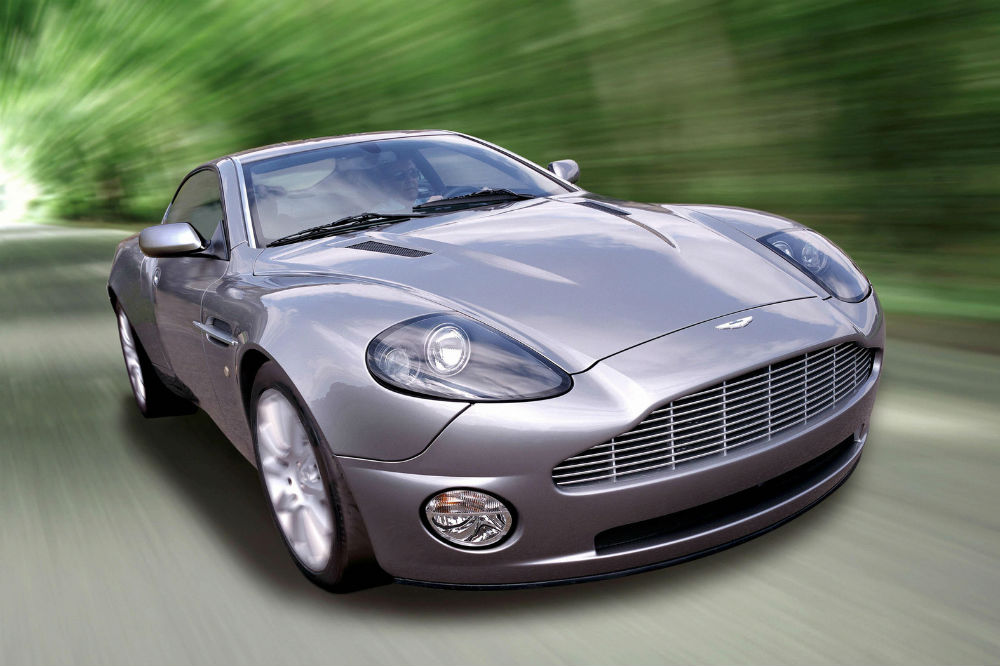 Los coches de Pierce Brosnan