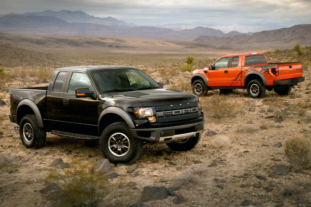 Los coches de Pierce Brosnan