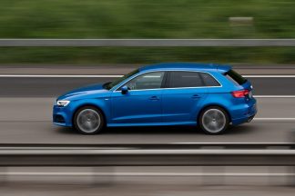 Un conductor ha sido cazado a 914 km/h en un tramo de 70 km/h cazado 914 kmh