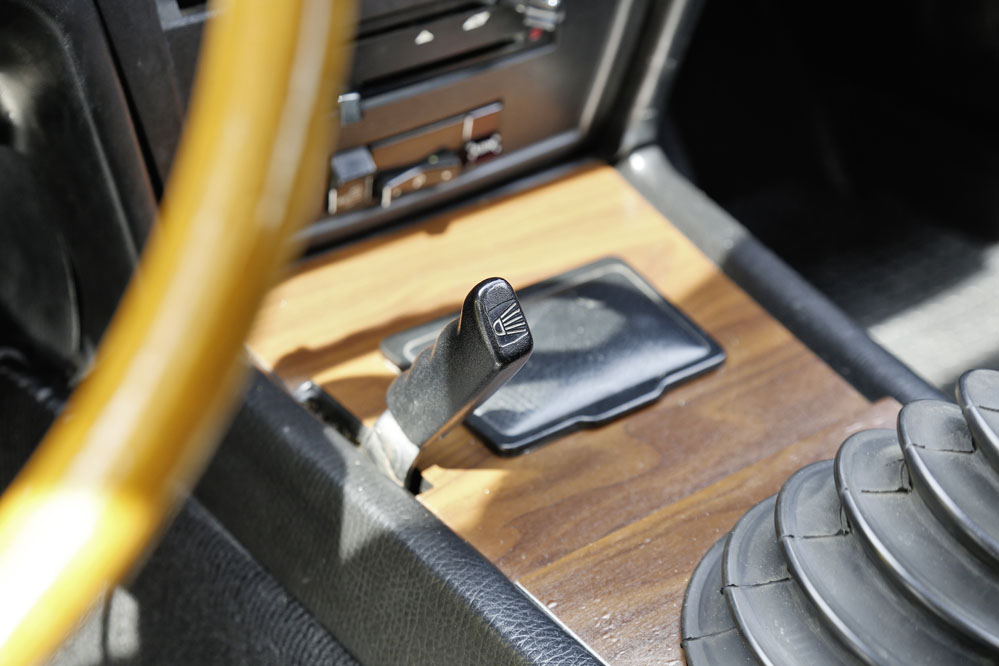 palanca faros pop up Opel GT 1968