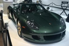 Porsche Carrera GT Oak Green Metallic