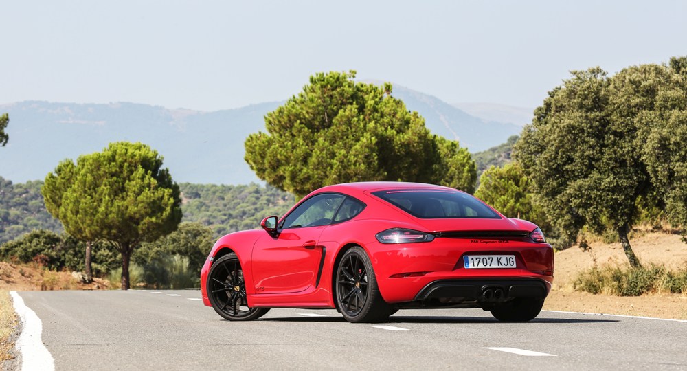 trasera Porsche 718 Cayman GTS PDK