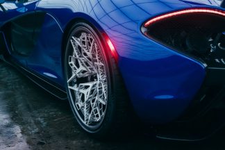 HRE presenta las primeras llantas de titanio hechas con impresora 3D llantas de titanio hechas con impresora 3D