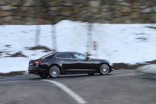 Maserati Quattroporte lateral trasera