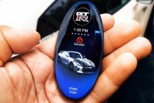 llave inteligente conceptual Nissan GT-R