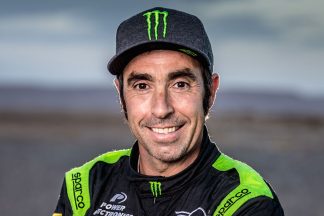 Nani Roma: "Tener compañeros fuertes como Carlos Sainz me hacen mejorar"