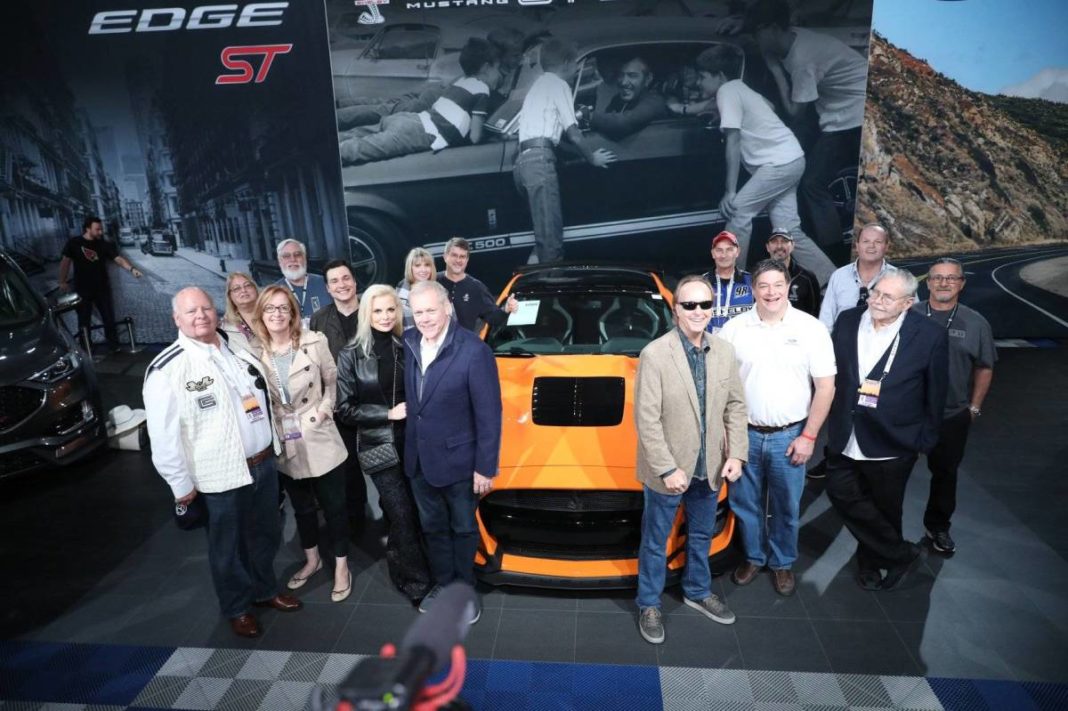 Subasta primer Shelby Mustang GT500 2019