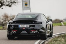 Walter Rohrl prueba Porsche Taycan