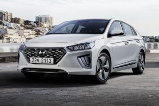 Hyundai Ioniq 2019: ligeras mejoras para el rival del Prius
