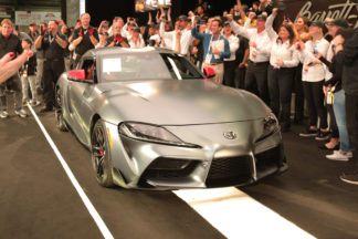 Subastado el primer Toyota Supra 2019 por 2,1 millones de dólares