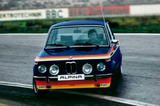 BMW 2002 Ti Alpina: el ‘superdeportivo’ para llevar a la familia BMW 2002 Ti Alpina drift