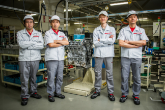 Takumi: los artesanos que se encargan de dar vida al Nissan GT-R Takumi, Nissan GT-R