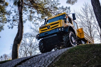 El Mercedes Unimog demuestra por qué es el mejor 4x4 del mundo