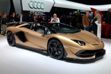 Lamborghini Aventador SVJ Roadster