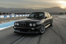 Redux BMW M3 E30