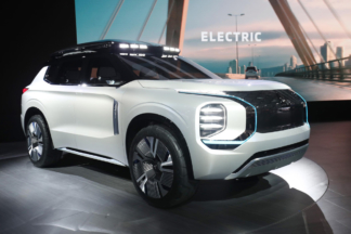 Mitsubishi Engelberg Tourer, novedad en el Salón de Ginebra