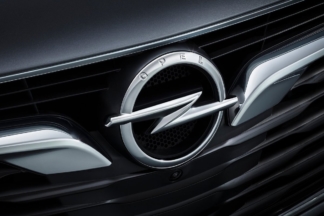 La Historia del logo de Opel: de un ojo a un rayo Historia logo Opel
