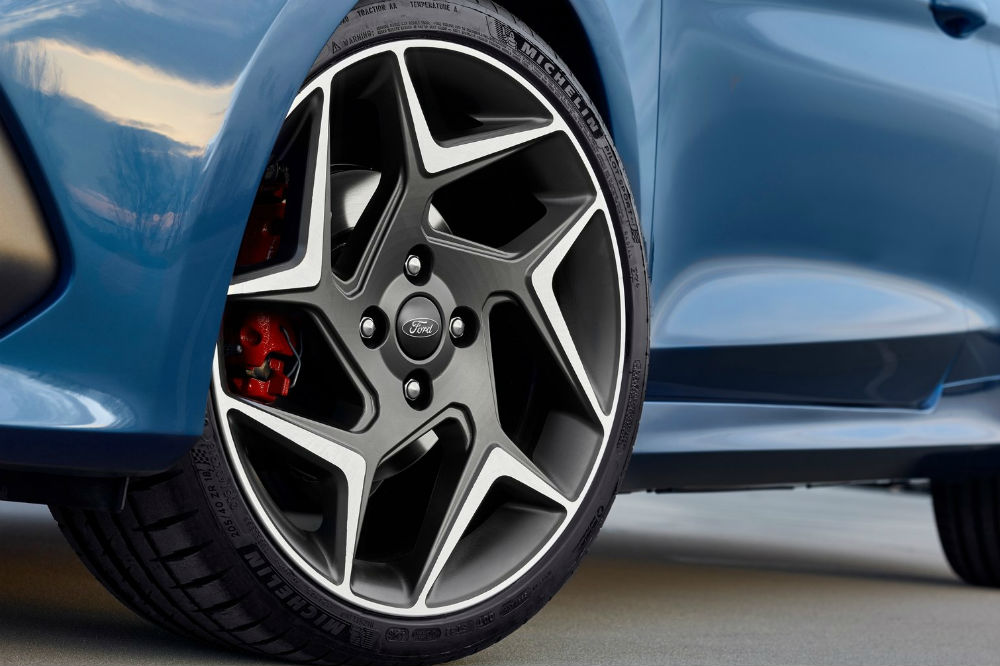 mejores llantas de serie