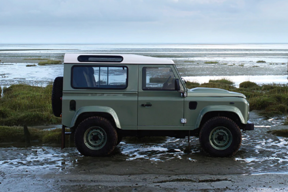land rover defender 90 heritage