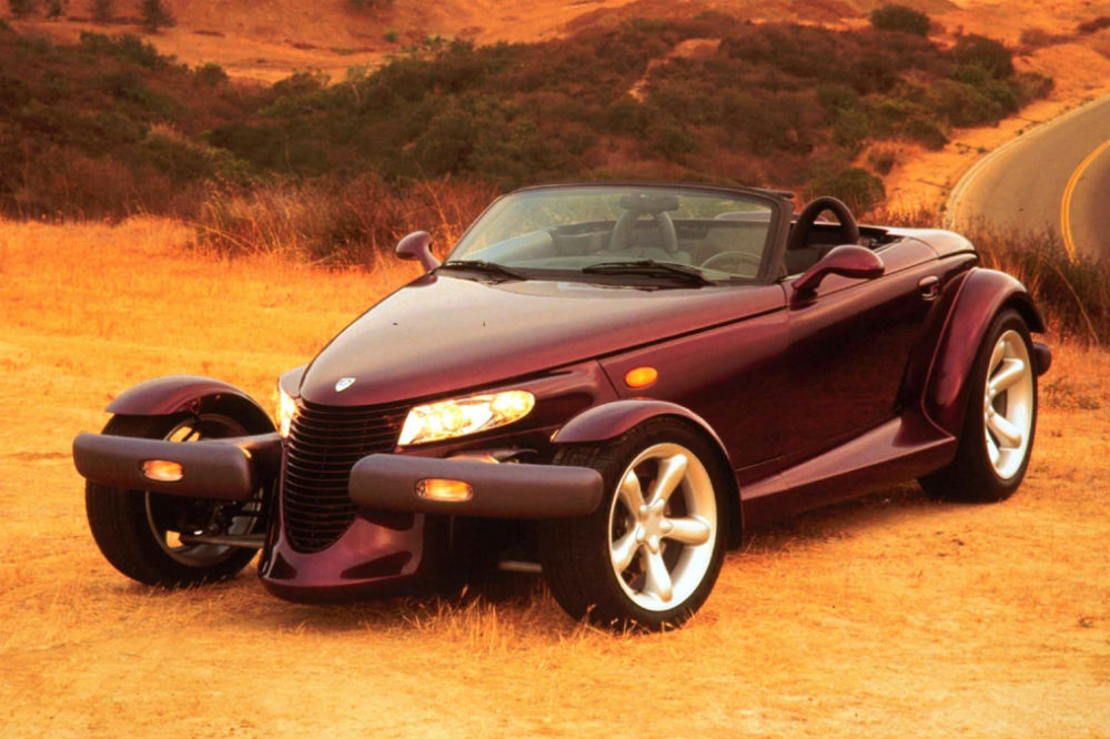 Coches creados por valientes idas de olla de sus fabricantes