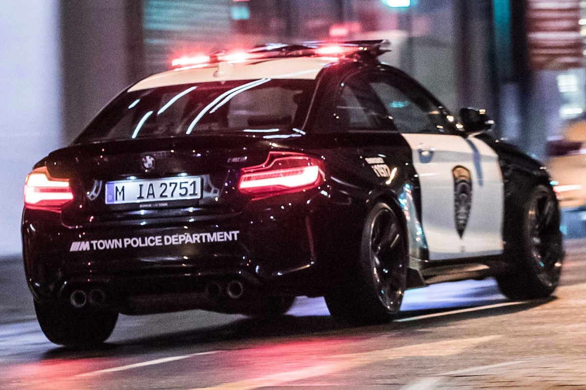 BMW estrena un M2 Competition de Policía - Periodismo del Motor