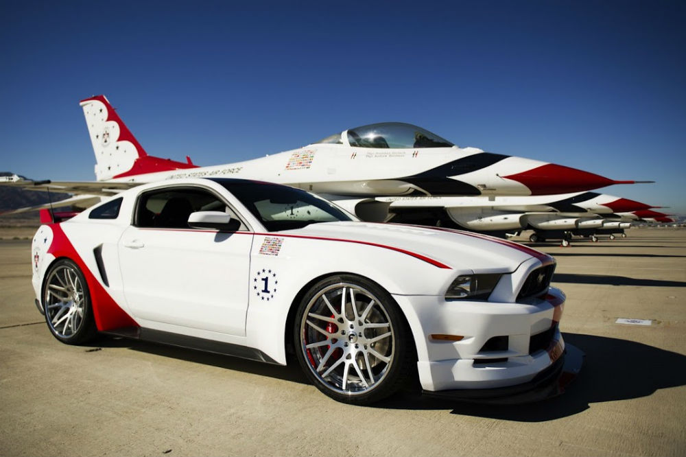 Ford inspirados por aviones