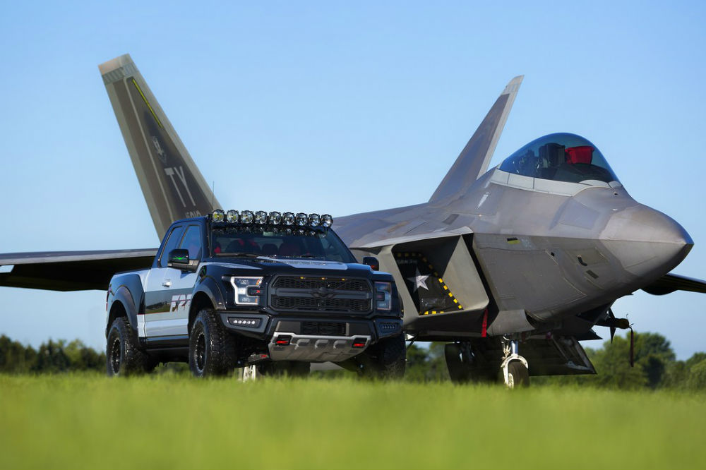 Ford inspirados por aviones