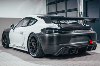 Porsche 718 Cayman GT4 Clubsport MR, cargado de fibra de carbono Porsche 718 Cayman GT4 Clubsport MR
