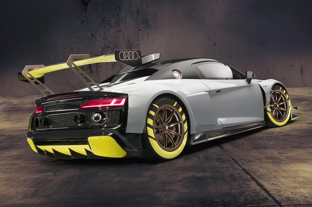 Audi R8 LMS GT2 trasera