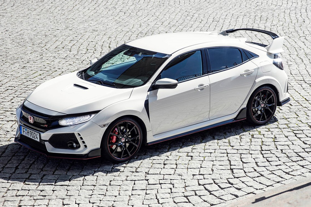 Versiones divertidas de coches aburridos type r