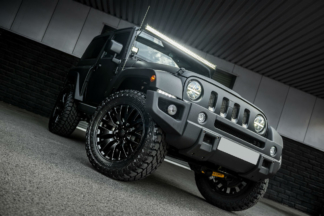 El nuevo Chelsea Truck Company Jeep Wrangler Military edition está acabado en Jet Black Chelsea Truck Company Jeep Wrangler Military edition
