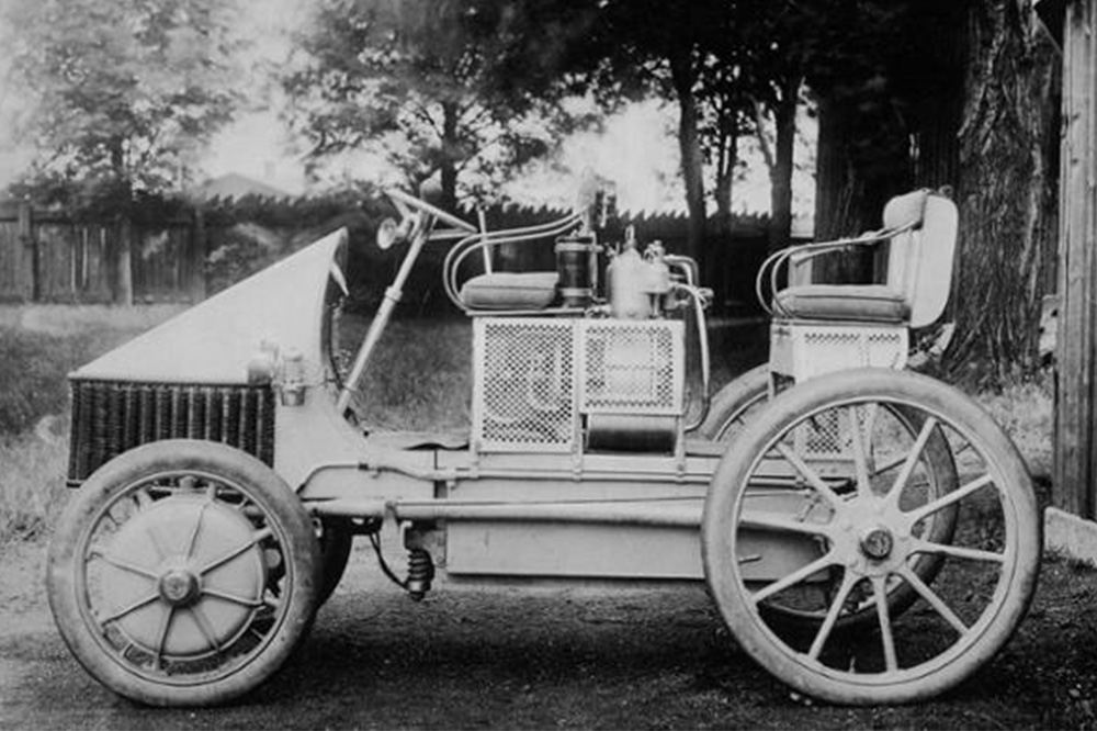 porsche con electricidad inicios