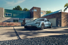 Porsche Taycan 4S
